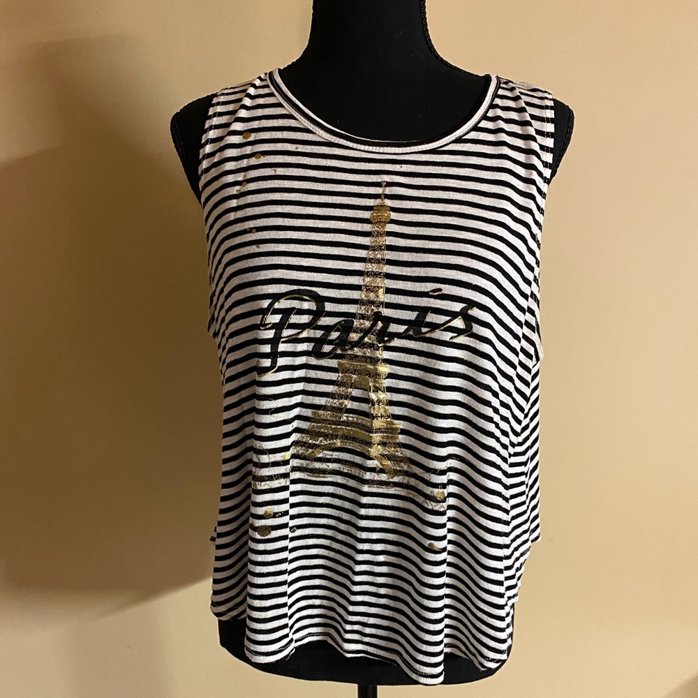 Tank top crop top. Size XL